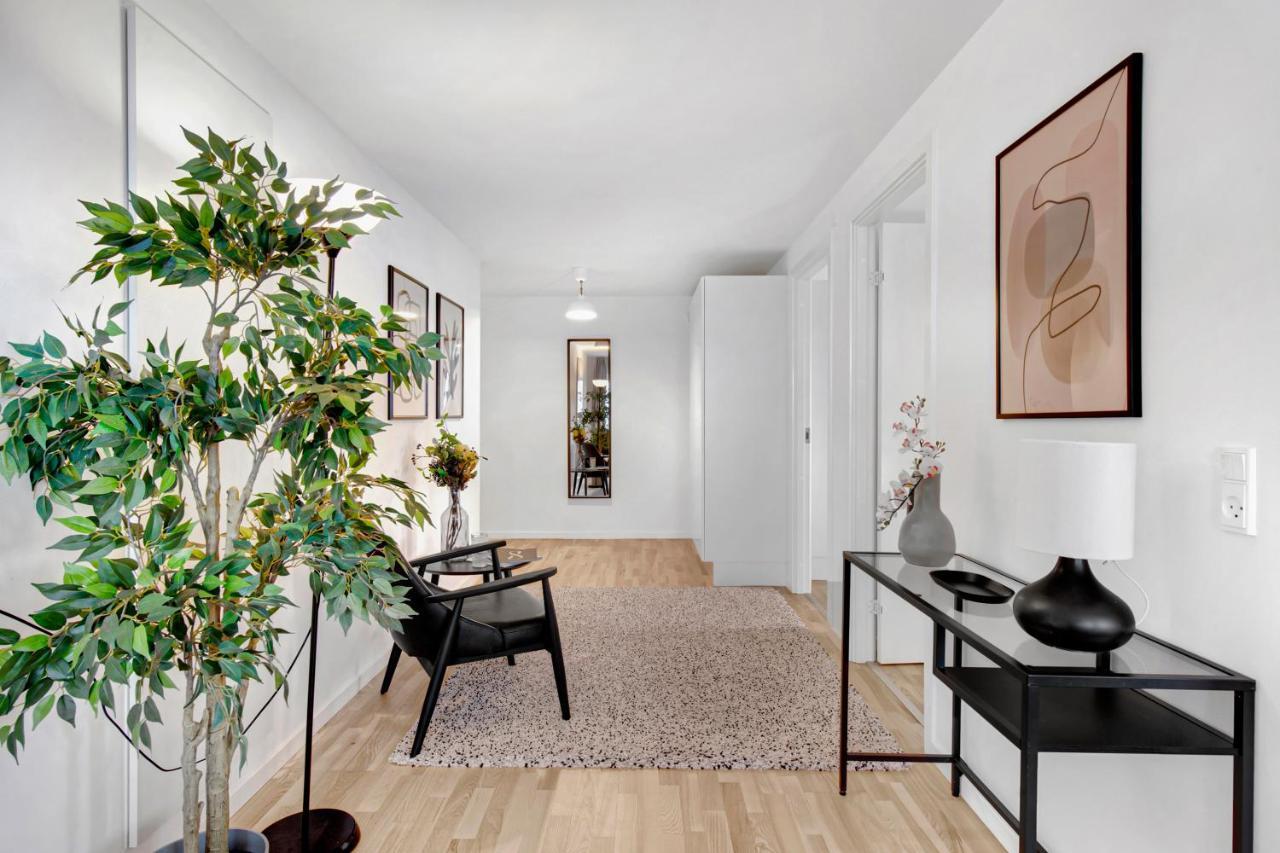 Appartamento Two-bedroom With Amazing View And Sunny Balcony Next To Royal Arena Copenaghen